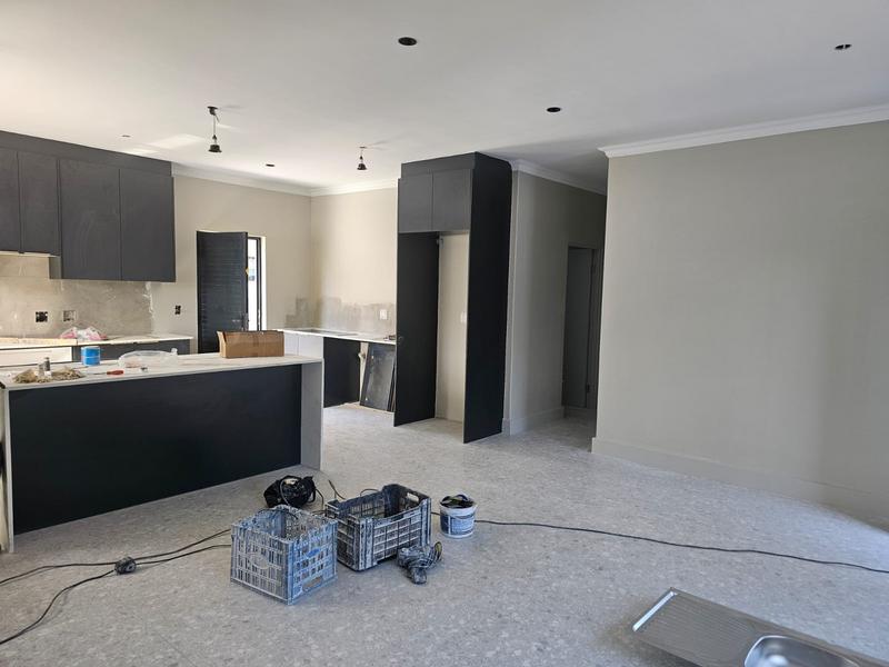 To Let 3 Bedroom Property for Rent in Clamhall Western Cape